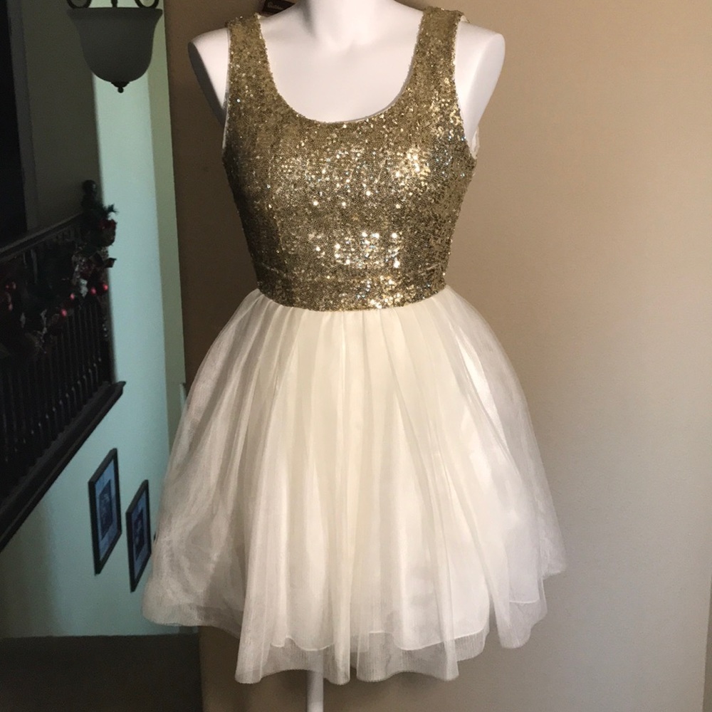 GOLD DRESS